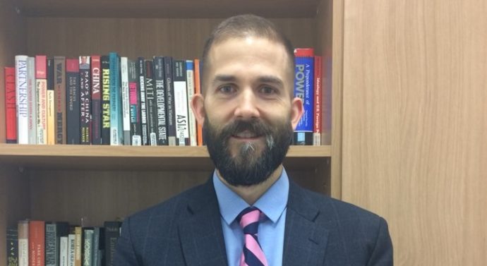 American Scholar Introduces Korean Peninsula to the World
