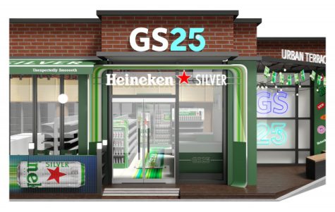 The convenience store chain, GS25, collaborated with the beer company Heineken. This is a pop-up store operated at GS25s Hapjeong Premium Store in Seoul and Ingu Beach Store in Yangyang, Gangwon-do in collaboration with Heineken. [Image courtesy of GS25]